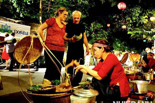 Ẩm thực Việt Nam: Hương vị níu chân lữ khách