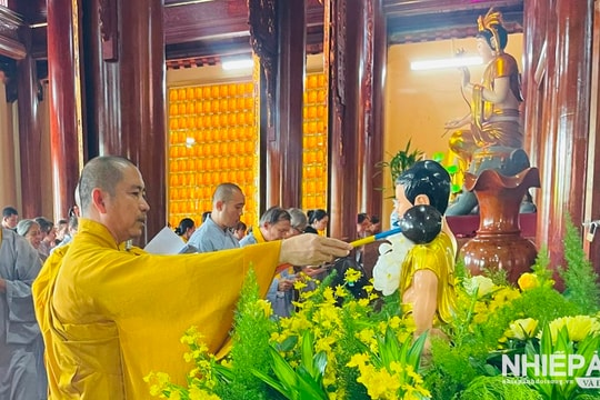 Thiền viện Trúc Lâm Sóc Trăng long trọng tổ chức mừng Lễ Phật Đản 