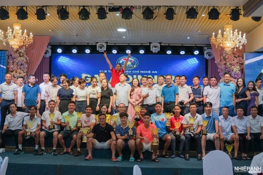 Giải Tennis Báo chí Nghệ An lần thứ VIII: Khi thể thao không chỉ là những cuộc tranh tài