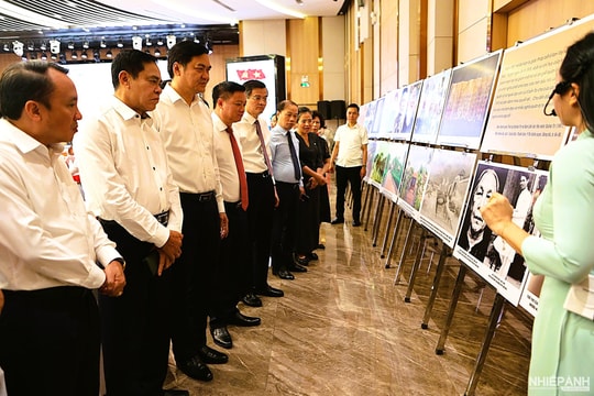 NGHỆ AN -
Hội thảo khoa học về đồng chí Hồ Tùng Mậu

