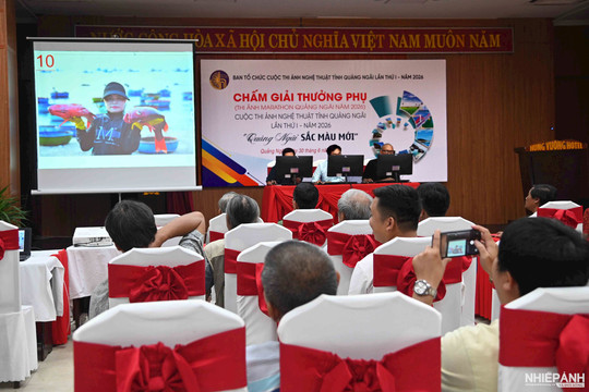 Chấm giải Cuộc thi ảnh Marathon Quảng Ngãi năm 2026