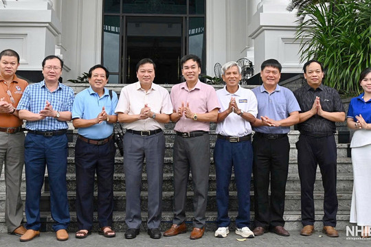 Tạp chí Nhiếp ảnh và Đời sống tăng cường kết nối, quảng bá hình ảnh Quảng Trị qua hoạt động thực tế