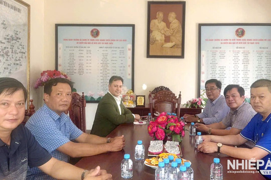 Ngài Kohdayar Marri đến thăm và làm việc tại Văn phòng đại diện Tạp chí Nhiếp ảnh và Đời sống tại Cần Thơ