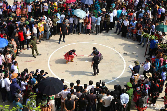 Lễ hội mừng cơm mới của đồng bào Mông vùng cao Sơn Lương