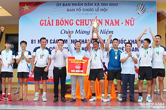Xã Sen Ngư tỉnh Quảng Trị sôi nổi Giải bóng chuyền nam, nữ chào mừng Quốc khánh 2/9