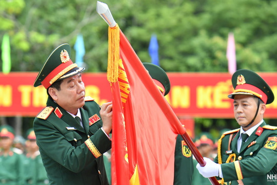 Sư đoàn 330, Quân khu 9: Đón nhận Huân chương Bảo vệ Tổ quốc hạng Nhất 