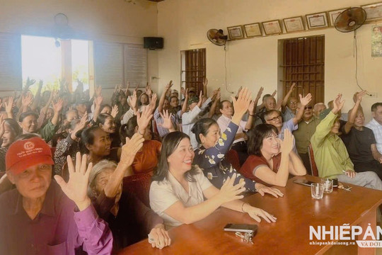 "Tre già" hóa "măng số":
LỜI GIẢI CHO BÀI TOÁN CÁN BỘ CƠ SỞ Ở VÙNG ĐẤT BÃI LAM THÀNH
