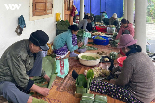 Quảng Trị: Bánh tét Đại An Khê – Hương vị quê nhà, đánh thức tiềm năng du lịch Hải Lăng


