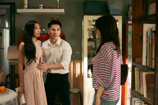 Trần Huy Anh tái xuất điện ảnh sau hai năm, đóng vai con trai nghệ sĩ Hồng Đào