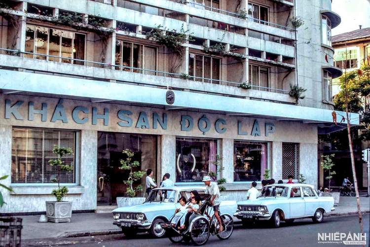 Đất nước, con người Việt Nam những năm 1980 qua ống kính nhiếp ảnh gia Leo Goulet