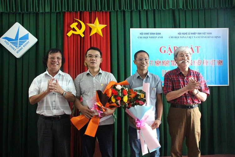 Bình Định tổ chức Gặp mặt kỷ niệm Ngày truyền thống Nhiếp ảnh Việt Nam