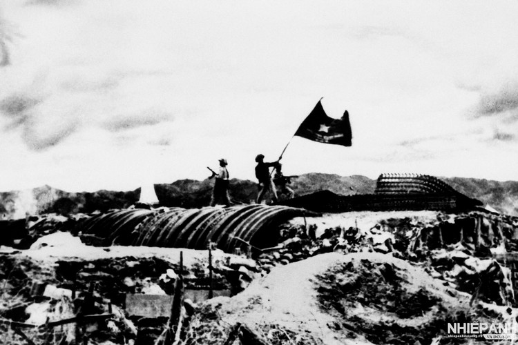 NSNA Triệu Đại và những khoảnh khắc của bộ ảnh lịch sử “Chiến thắng Điện Biên Phủ”
