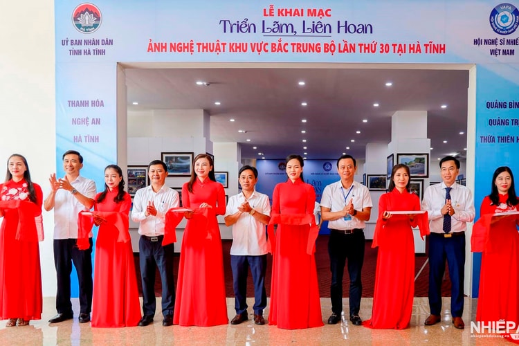 Khai mạc triển lãm và trao giải Liên hoan Ảnh nghệ thuật khu vực Bắc Trung Bộ lần thứ 30 năm 2024