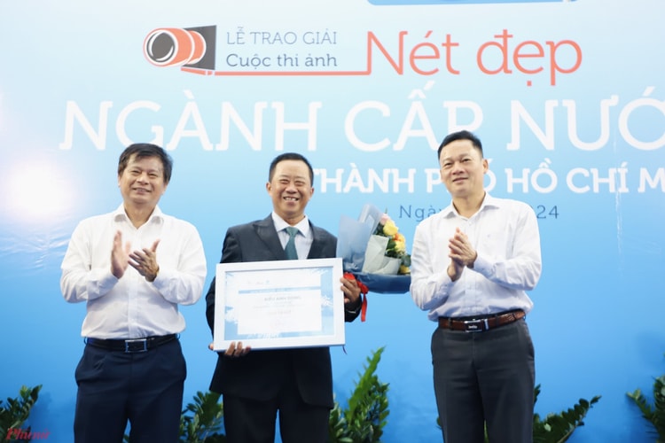 Lễ trao giải cuộc thi ảnh “Nét đẹp ngành cấp nước TP. HCM” – Tôn vinh những người lao động thầm lặng