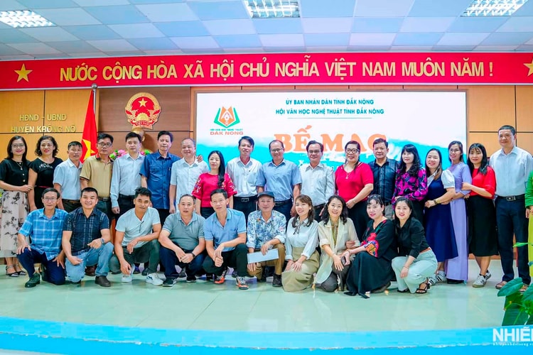 Đắk Nông đăng cai tổ chức trại sáng tác chuyên sâu về Công viên Địa chất Toàn cầu UNESCO Đắk Nông