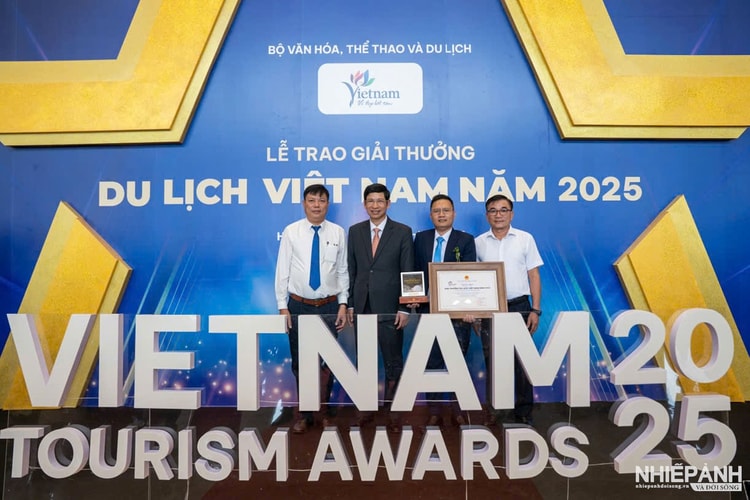 Sản phẩm du lịch “Đường Trường Sơn huyền thoại – Hang Chỉ Huy” đạt Giải thưởng Du lịch Việt Nam năm 2025