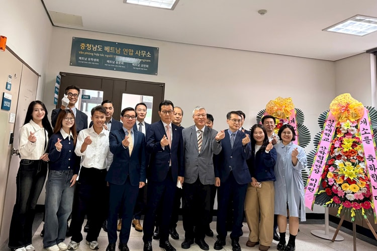 Văn phòng Hợp tác Việt Nam tại tỉnh Chungnam (Hàn Quốc): Vai trò nòng cốt của Hội người Việt