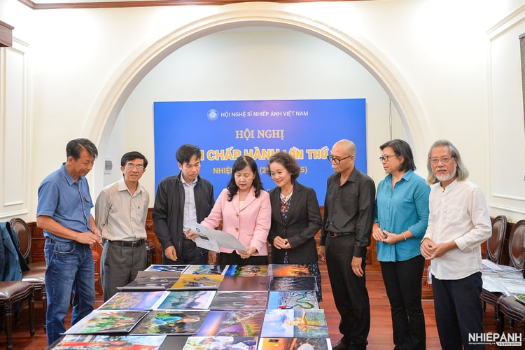 Hội Nghệ sĩ Nhiếp ảnh Việt Nam tổ chức chấm chọn, xét Hỗ trợ sáng tác và xét Giải thưởng Nhiếp ảnh Xuất sắc năm 2025