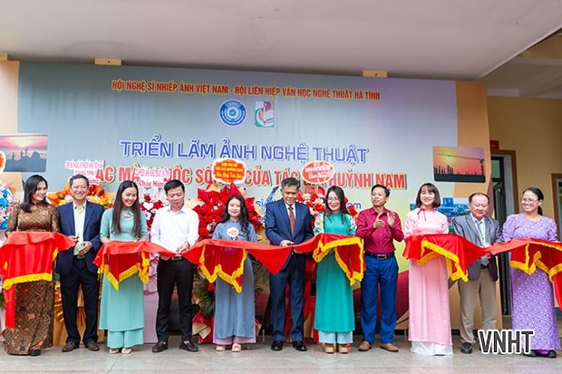 Triển lãm ảnh nghệ thuật “Sắc màu cuộc sống” của tác giả Huỳnh Nam