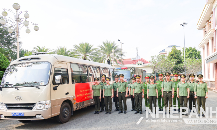 Cần Thơ: Hỗ trợ đồng bào miền Trung, Tây Nguyên sau mưa lũ