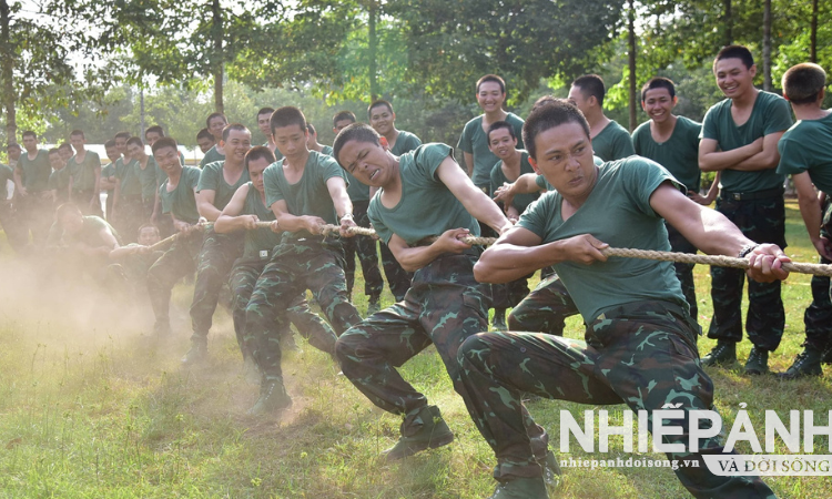 Quân khu 9: Niềm vui ngày nghỉ bổ ích của chiến sĩ thông tin