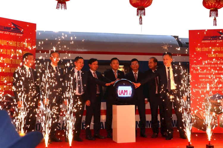 Ngành đường sắt đưa vào khai thác 162 toa xe hiện đại 