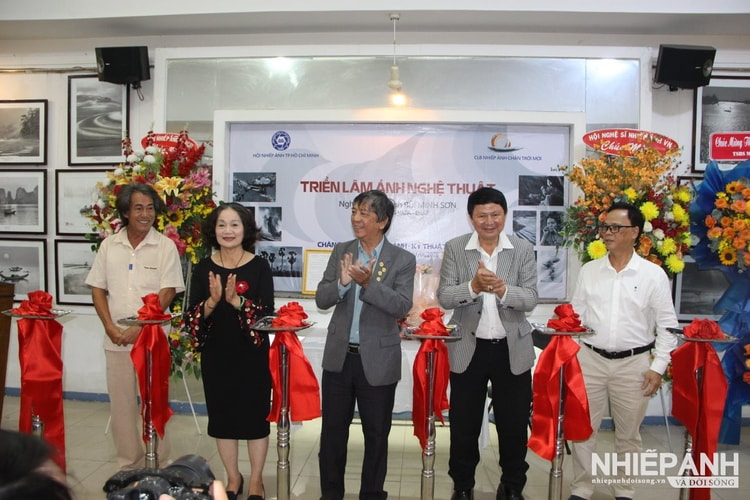 Khai mạc triển lãm ảnh nghệ thuật của NSNA. Bùi Minh Sơn 