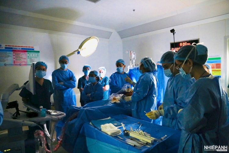 TP.HCM: Ca can thiệp thông tim bào thai đầu tiên sau khi Bộ Y tế phê duyệt danh mục kỹ thuật