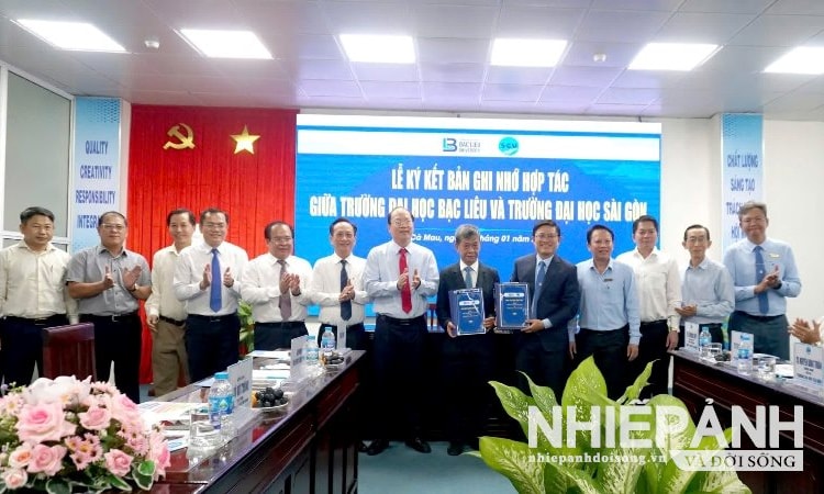 Cà Mau: Trường Đại học Bạc Liêu ký kết hợp tác với Trường Đại học Sài Gòn