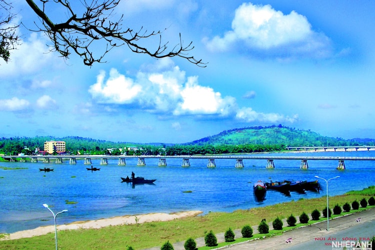 Phát động Cuộc thi Ảnh nghệ thuật tỉnh Quảng Ngãi lần thứ I (lần thứ X) với chủ đề: Quảng Ngãi – Sắc màu mới