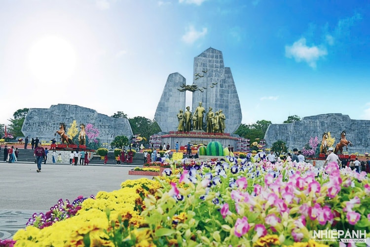 Quảng Trị: Tổ chức Tết Nguyên đán Bính Ngọ 2026 vui tươi, an toàn, nghĩa tình