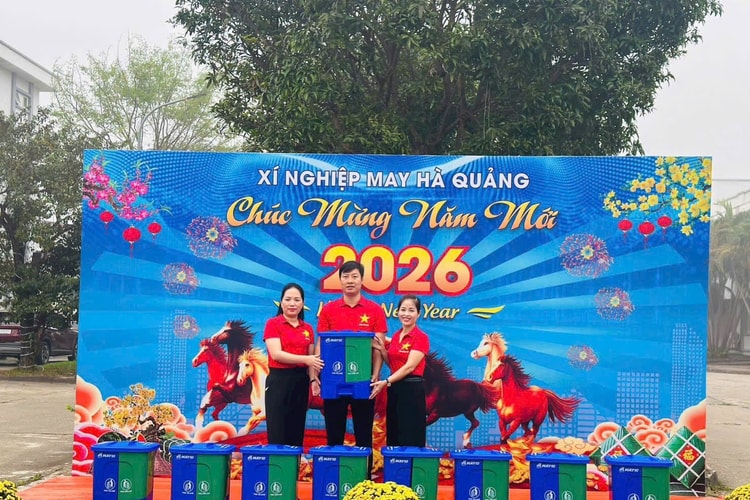 Quảng Trị: Rộn ràng chuỗi hoạt động đầu Xuân tại Xí nghiệp May Hà Quảng – Lan tỏa tinh thần “80 mùa xuân vun trồng”