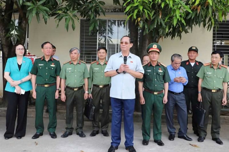 Phó Chủ tịch Quốc hội kiểm tra công tác bảo vệ bầu cử tại Công an thành phố Cần Thơ