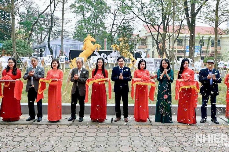 Triển lãm ảnh "Ký ức chiến tranh" của nhà báo - nghệ sĩ nhiếp ảnh Chu Chí Thành