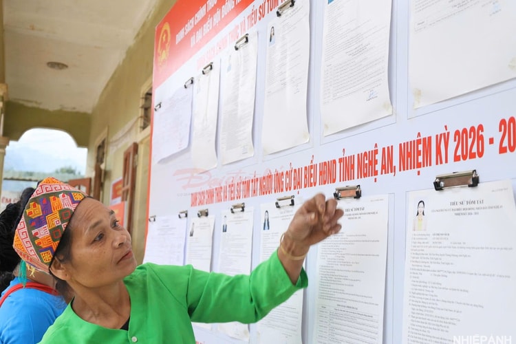 Nghệ An: 
46 khu vực bầu cử sớm đạt tỷ lệ 100% cử tri đi bầu

