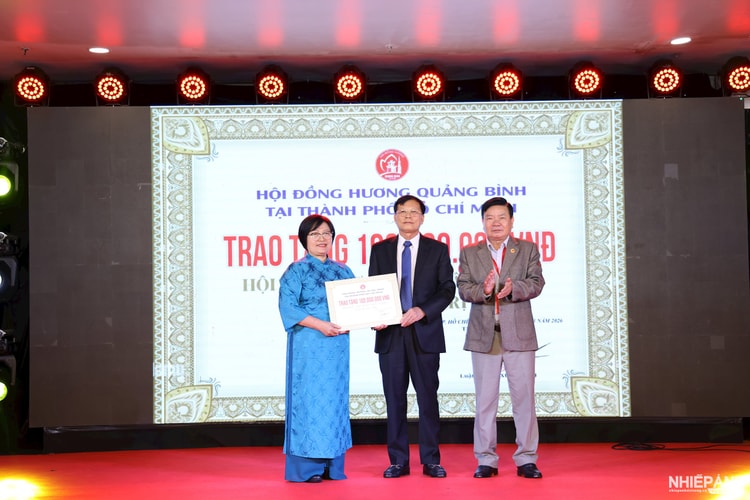 Đồng hương Quảng Bình tại TP Hồ Chí Minh nặng lòng với quê hương 