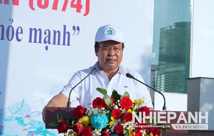 Cà Mau hưởng ứng Ngày sức khỏe toàn dân