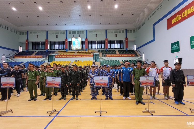 Trung tâm Bảo đảm kỹ thuật Vùng 2 Hải quân tham gia Hội thao lực lượng vũ trang tỉnh Đồng Nai