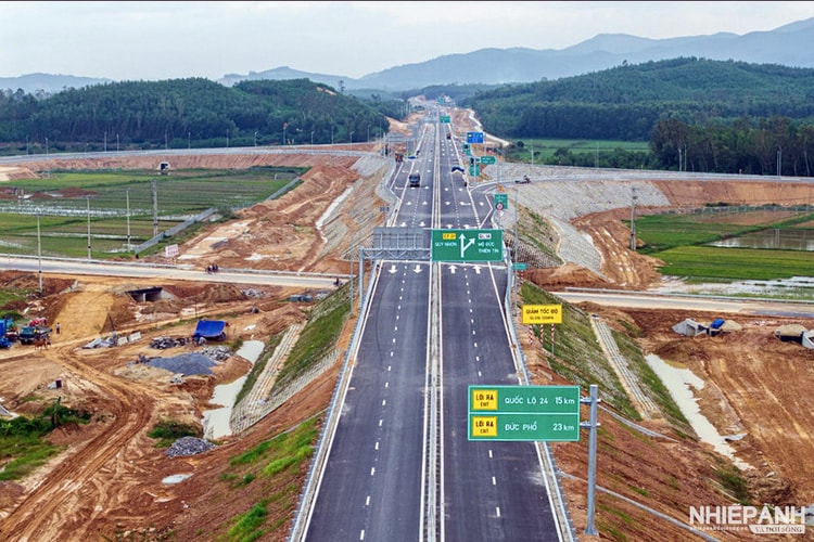 Từ 11 giờ 30 phút ngày 29/4/2026 đưa vào khai thác đoạn cao tốc Quảng Ngãi – Hoài Nhơn