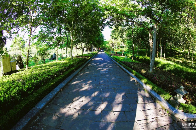 Về thăm “Thác 9 tầng” tại khu mộ thân mẫu Chủ tịch Hồ Chí Minh trên núi Động Tranh - Kim Liên - Nghệ An