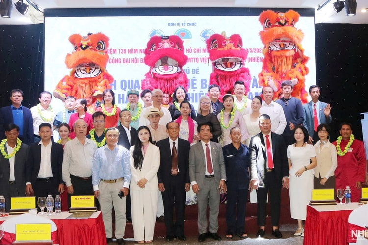 Vinh danh những đôi bàn tay làm nên giá trị Việt
