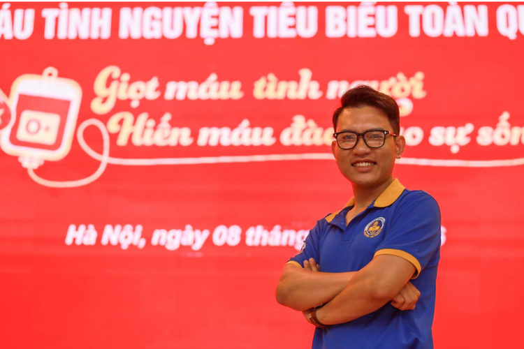 MC Hoàng Bách: Người thầy truyền thông với hành trình 93 lần "Gieo mầm sự sống"