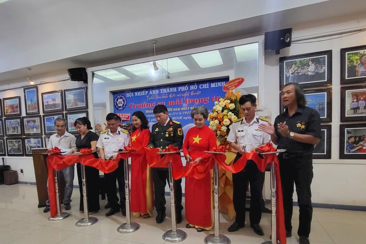 Khai mạc triển lãm ảnh với chủ đề “Trường Sa mãi trong ta”