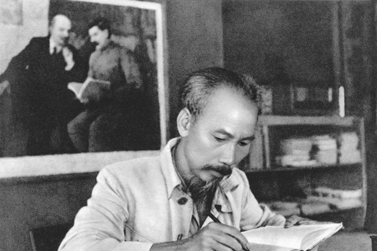 Lời kêu gọi toàn quốc kháng chiến: Giá trị lịch sử và tầm vóc tư tưởng Hồ Chí Minh