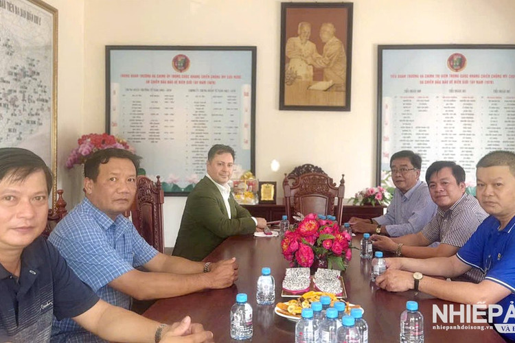 Ngài Kohdayar Marri đến thăm và làm việc tại Văn phòng đại diện Tạp chí Nhiếp ảnh và Đời sống tại Cần Thơ
