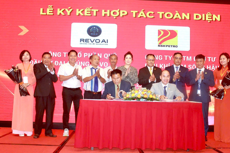 Hội thảo khoa học “Mã hóa tài sản thực (RWA): Hướng mới cho doanh nghiệp tiếp cận vốn trong kỷ nguyên số” tại TP. Hồ Chí Minh