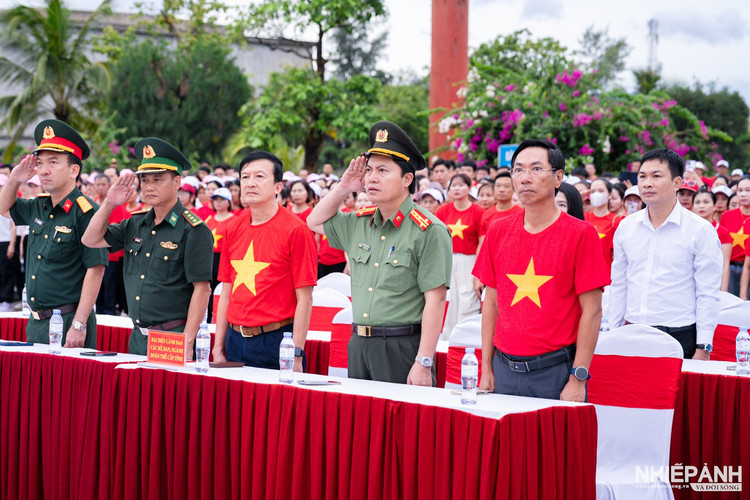 Quảng Trị: Hơn 13.200 người “Cùng Việt Nam tiến bước” tại tất cả xã, phường, đặc khu