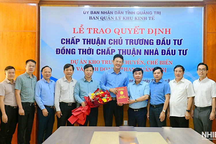Quảng Trị trao quyết định chấp thuận chủ trương đầu tư dự án Kho trung chuyển, chế biến và kinh doanh than
